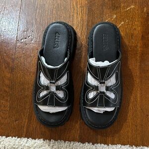 Delia*s Black Butterfly Platform Chunky Sandal